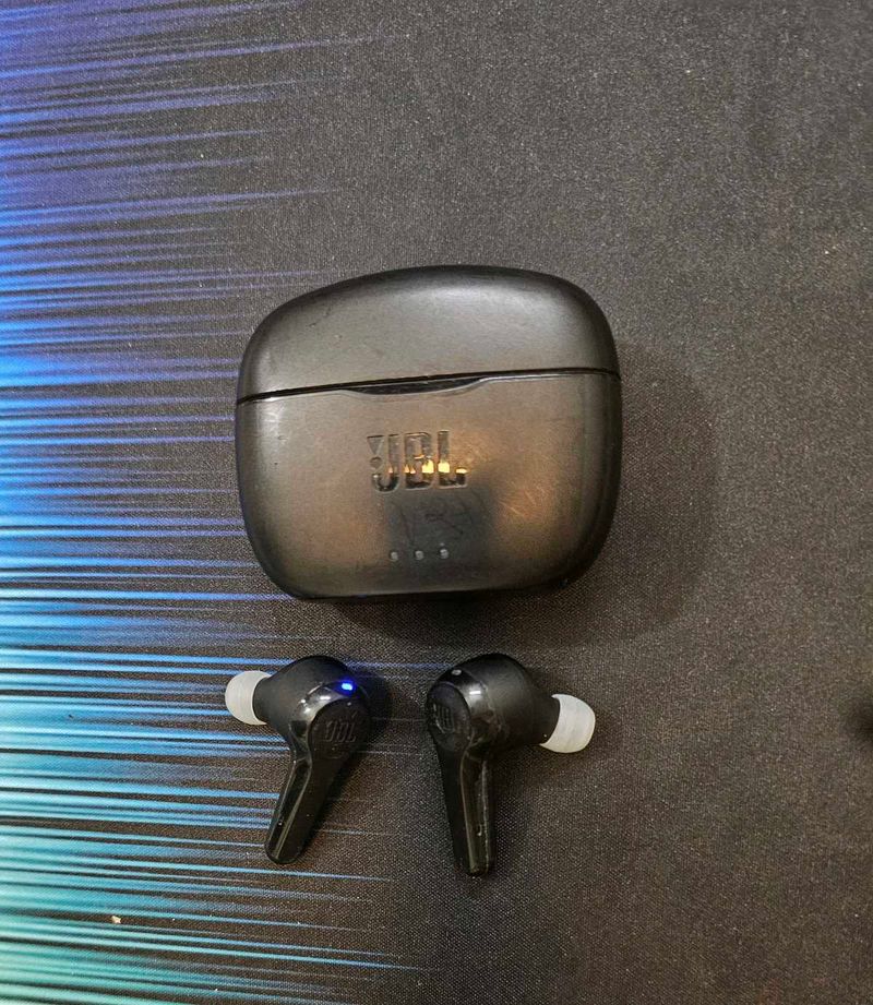 jbl buds