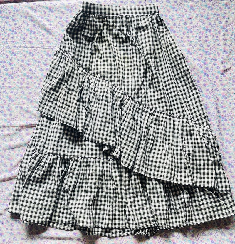 Tierd A-line Gingham Skirt