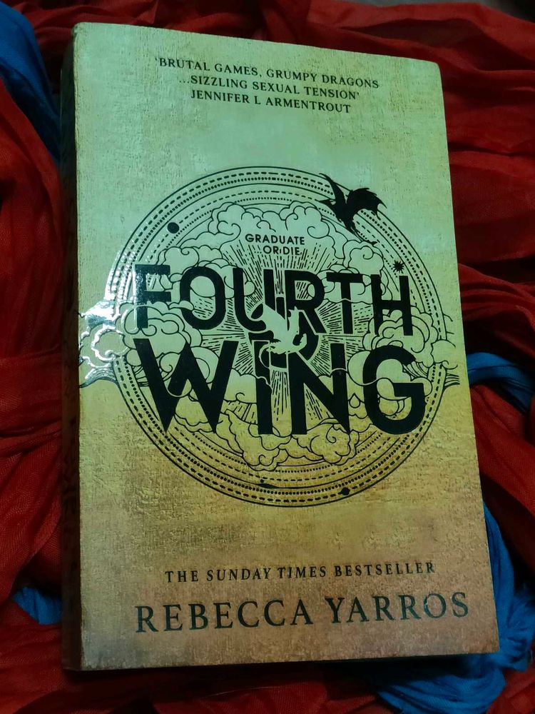 Fourth Wing Book (BRAND NEW)