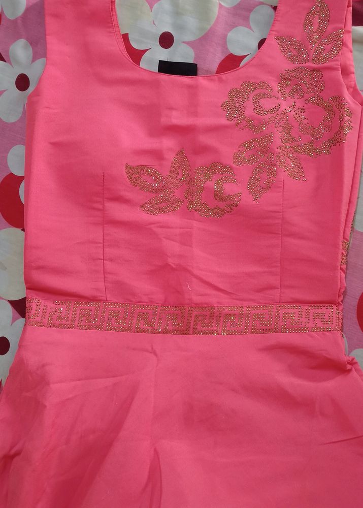 Stylish Gown For Women And Girls