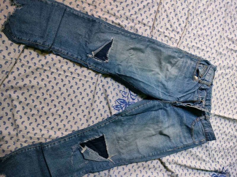 Blue Distressed Jeans