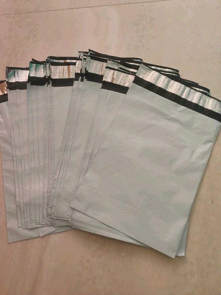 59 Shipping Bags, Notes