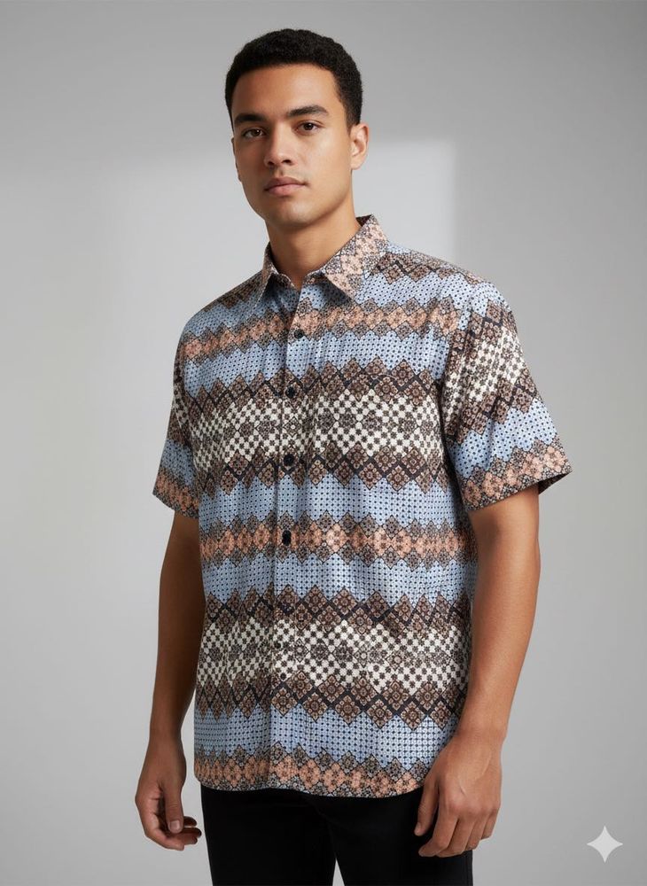 Patterned Short Sleeve Shirt