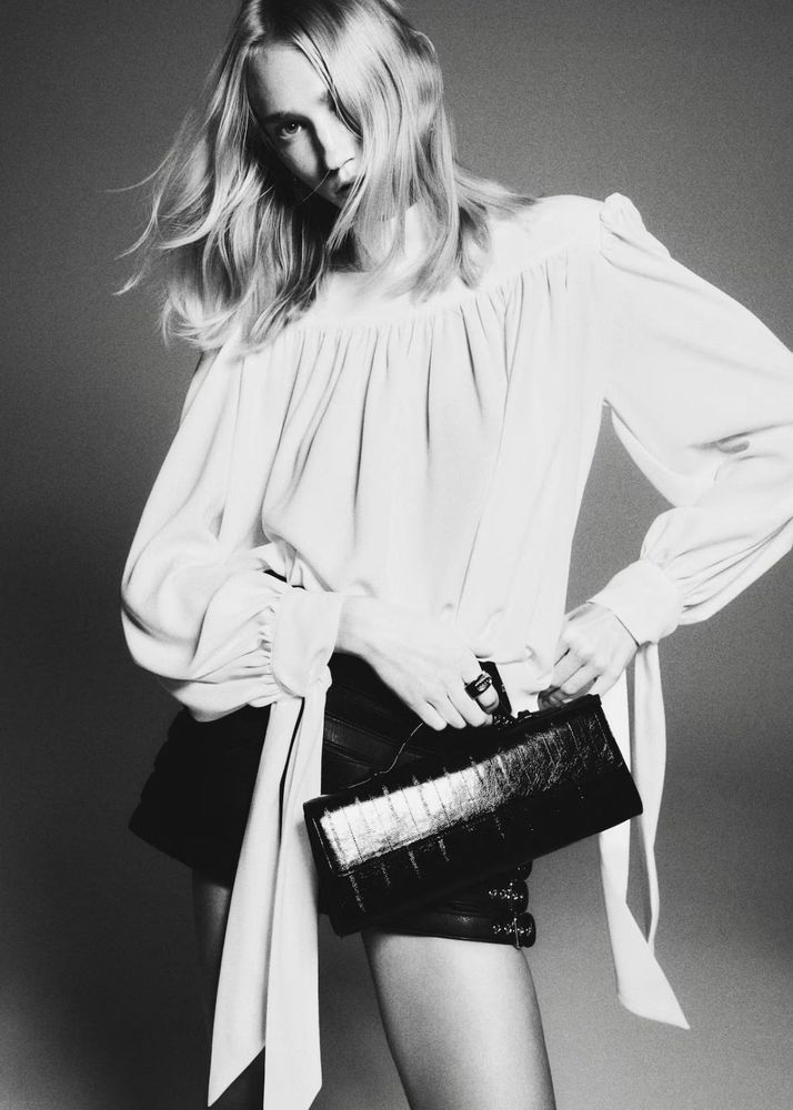 shoulder pad sleeve