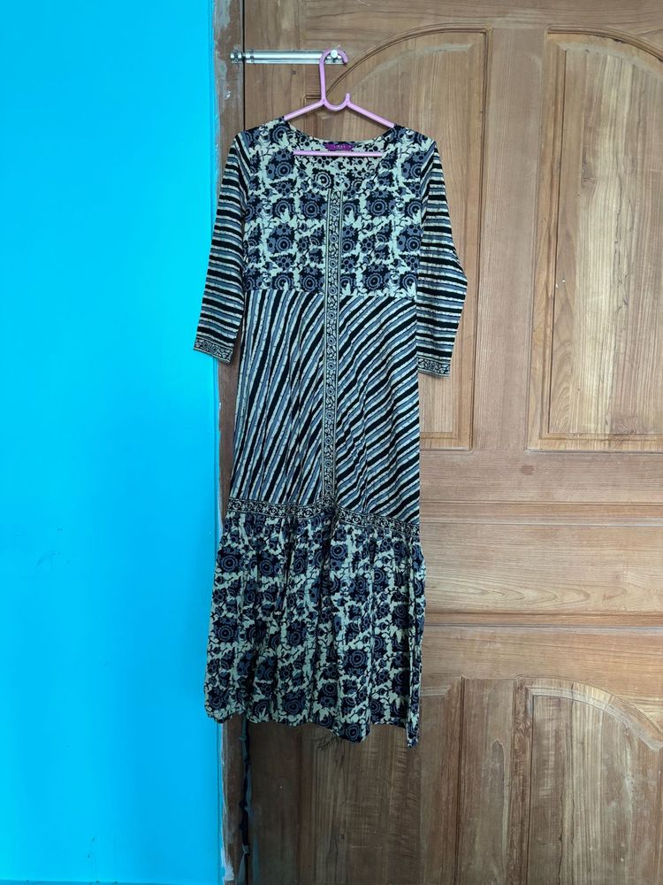 Elegant Printed Kurta