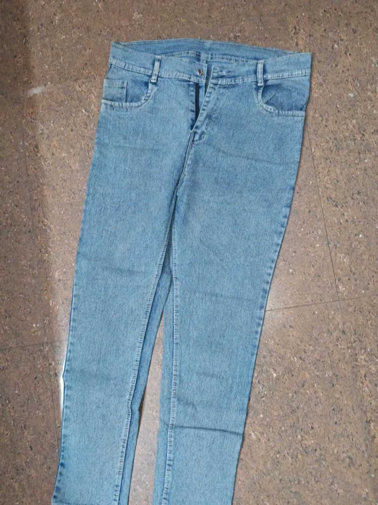Light Wash Denim Jeans