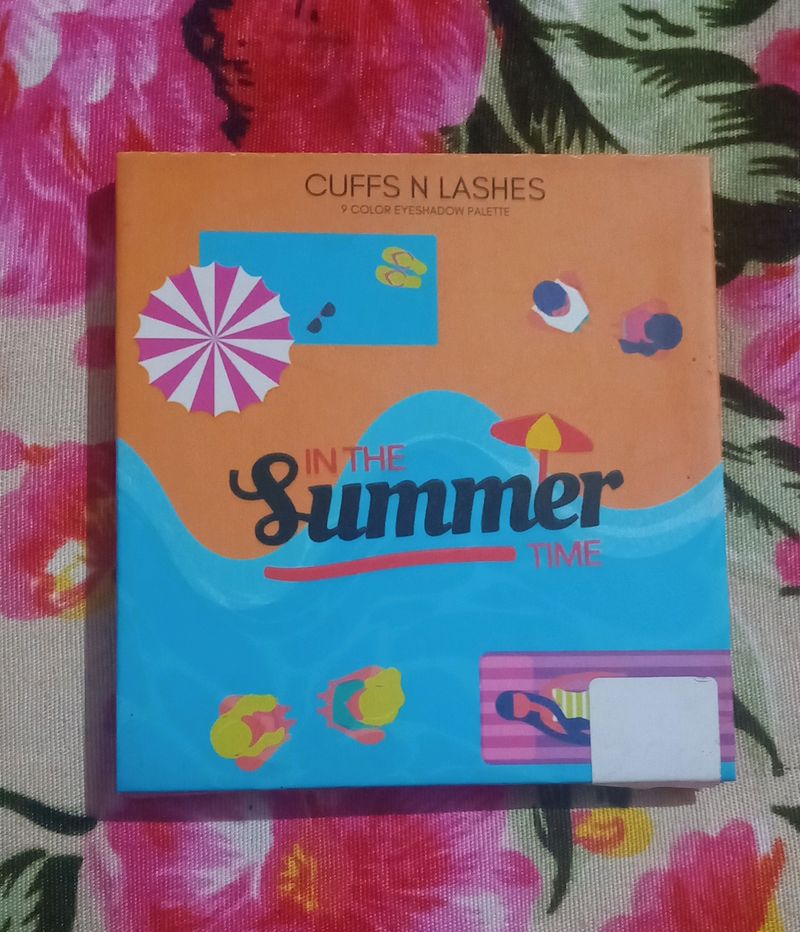 9 Colour Eyeshadow Palette (Cuffs &amp; Lashes)