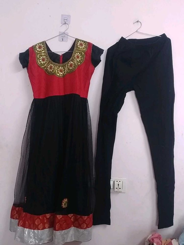 Elegant Red and Black Kurta Set for Women