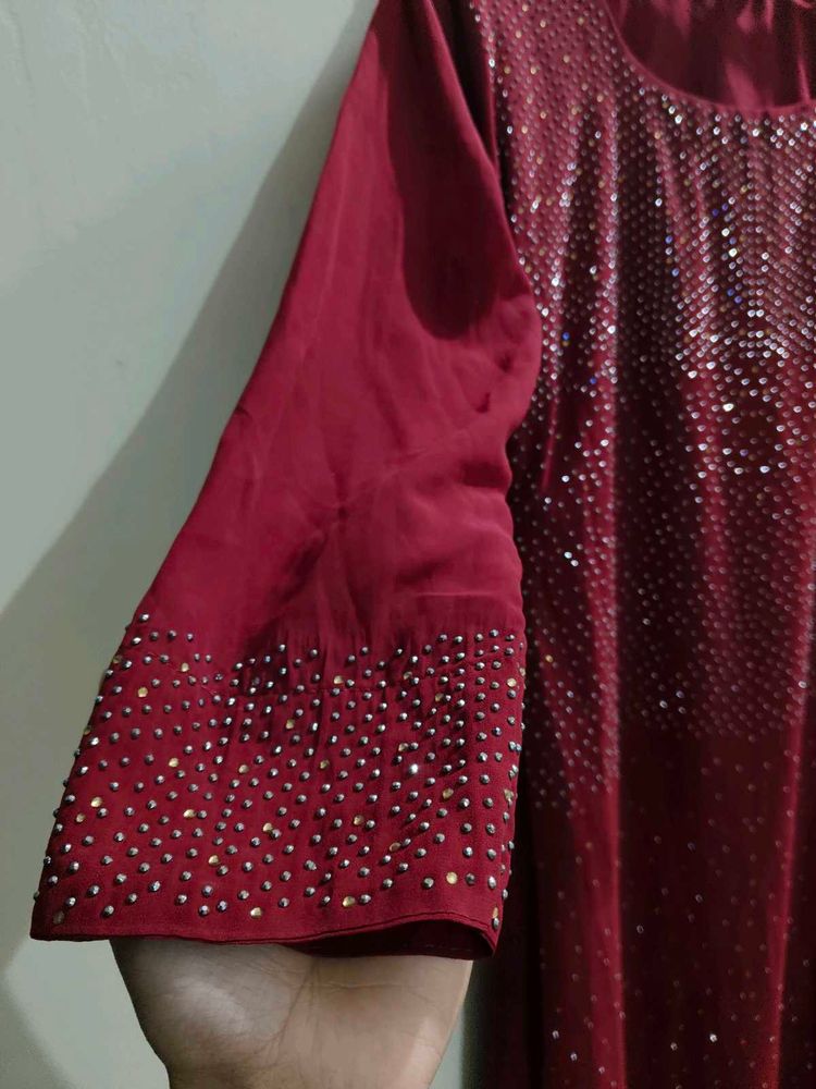 Elegant Maroon Kurta with Sparkly Detail