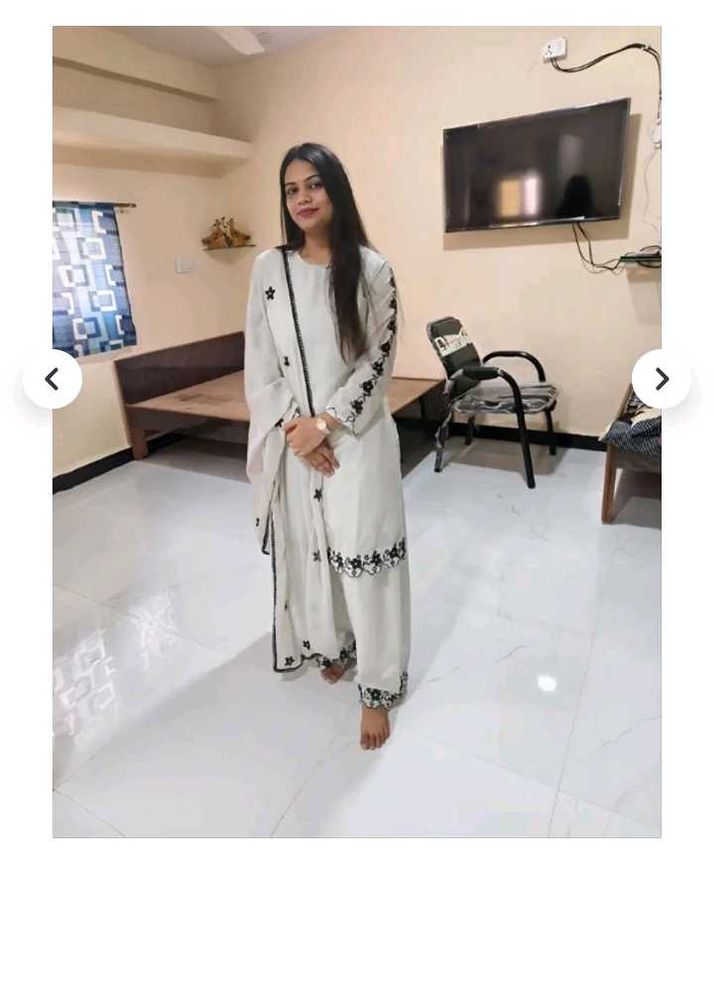 Elegant White Kurta Set with Black Embroidery