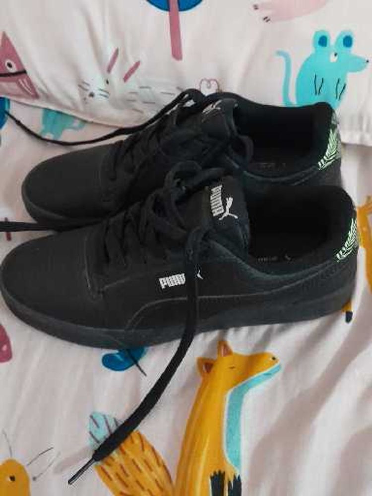 Puma Black Casual Sneakers