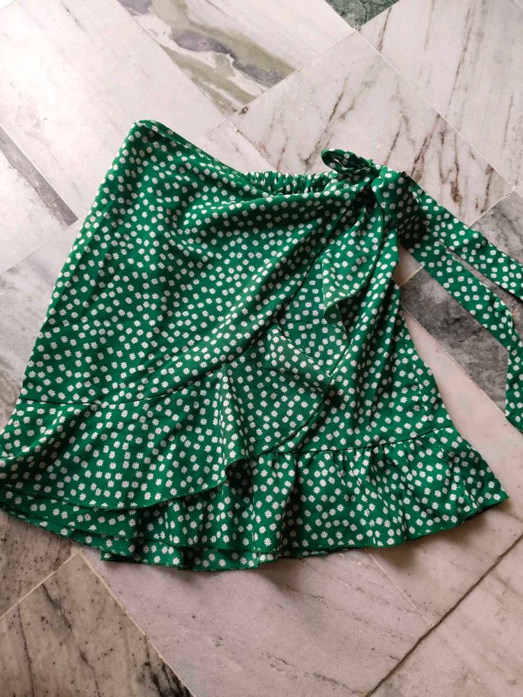 Green Shein Skirt