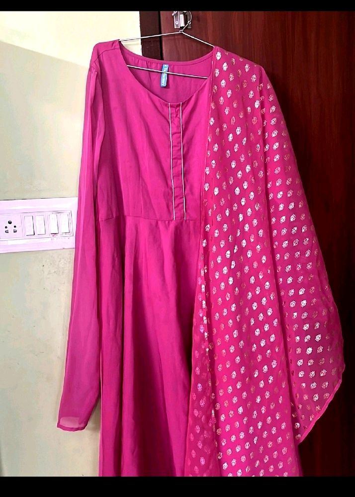 Combo Of Pink And Red Kurta With Duppata