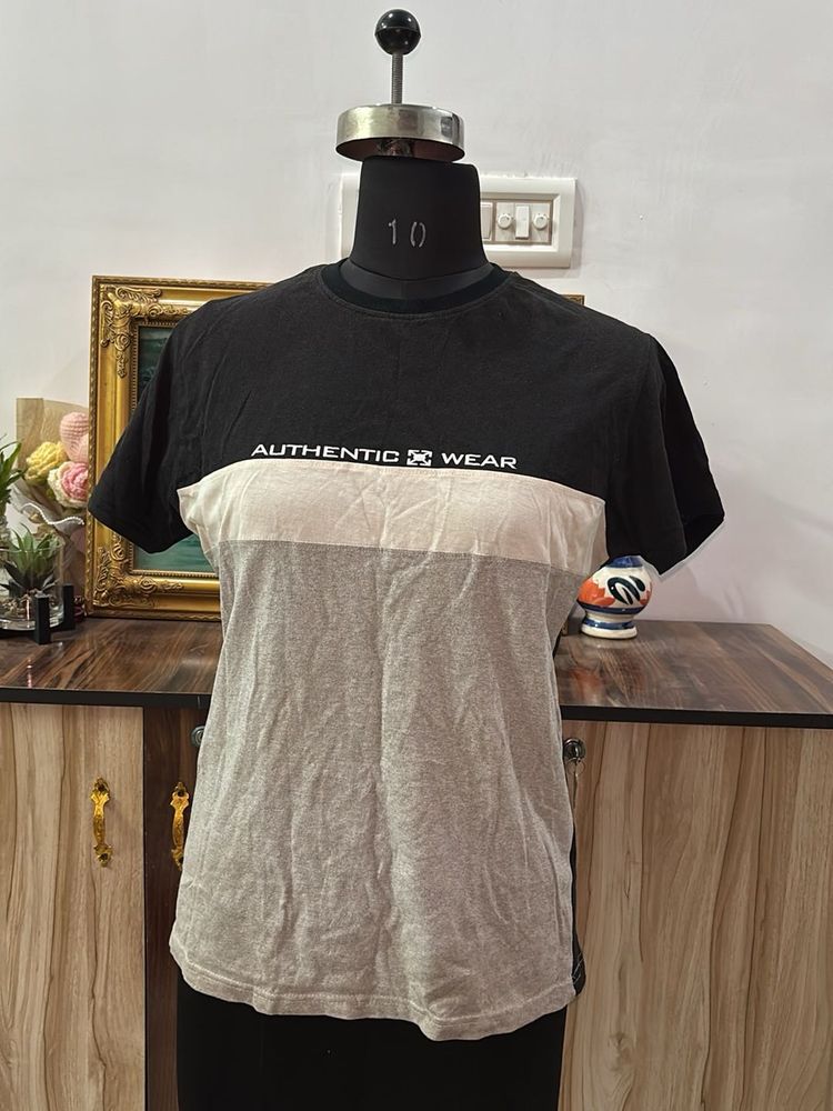 Color Block Authentic Wear T-Shirt