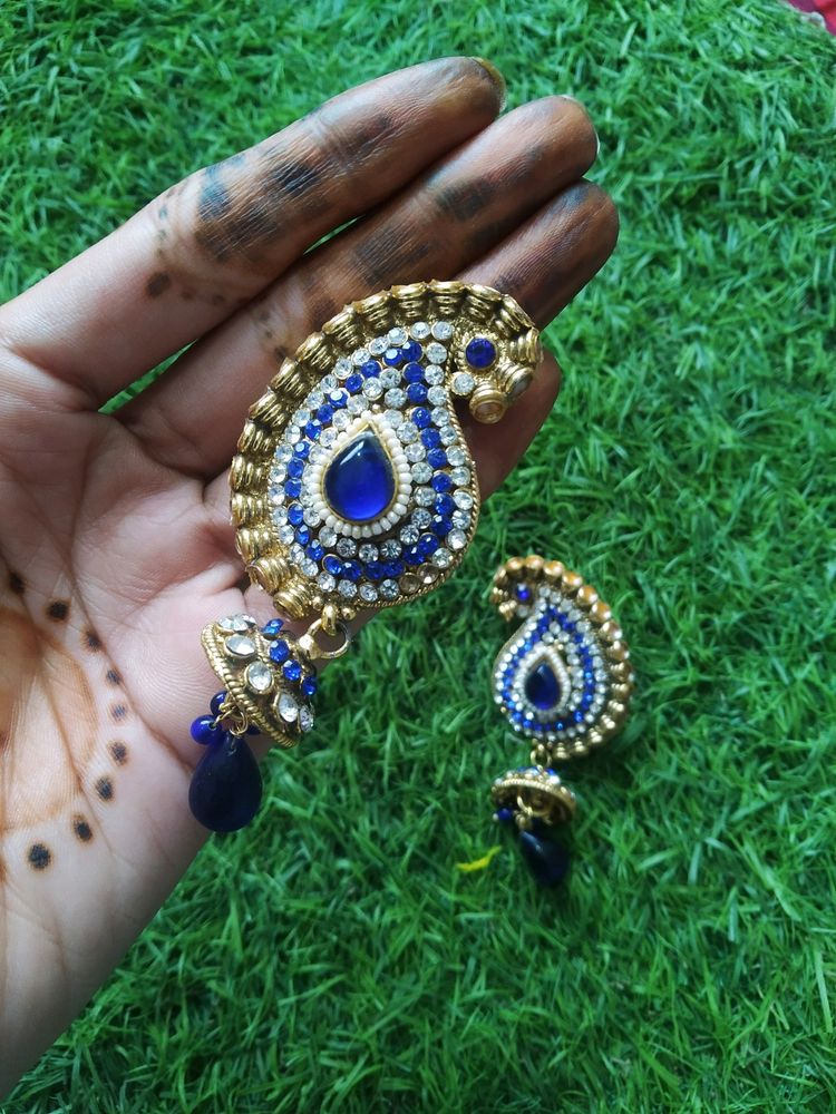 Blue Earings 💙
