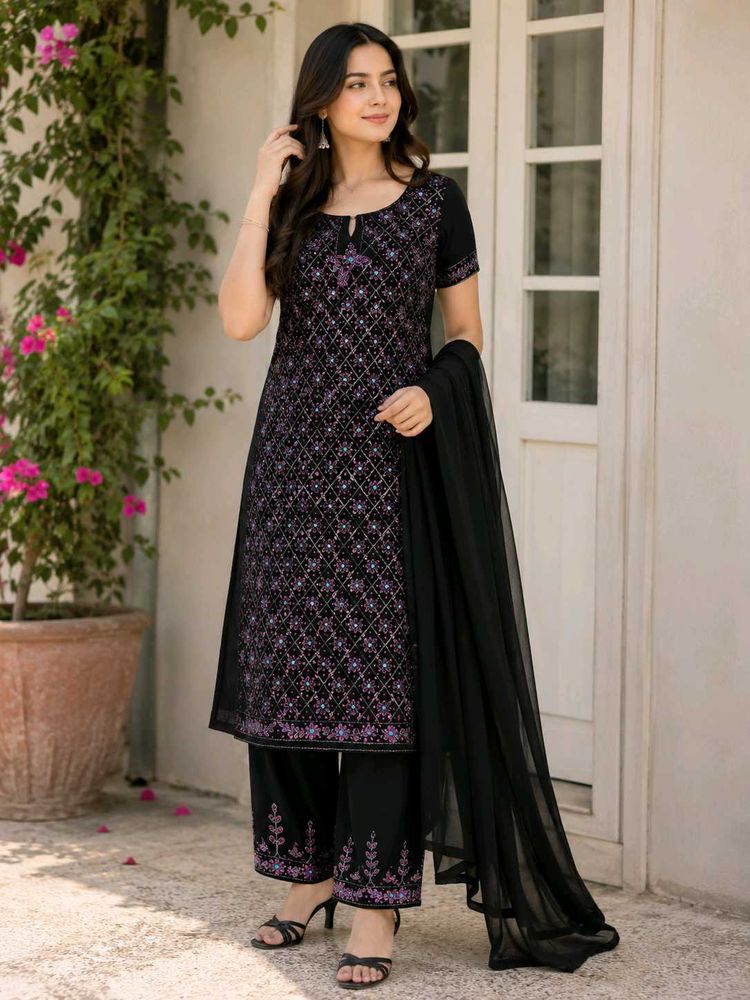 Elegant Black Embroidered Kurta Set