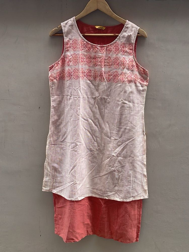 Elegant Pink &amp; White Kurta