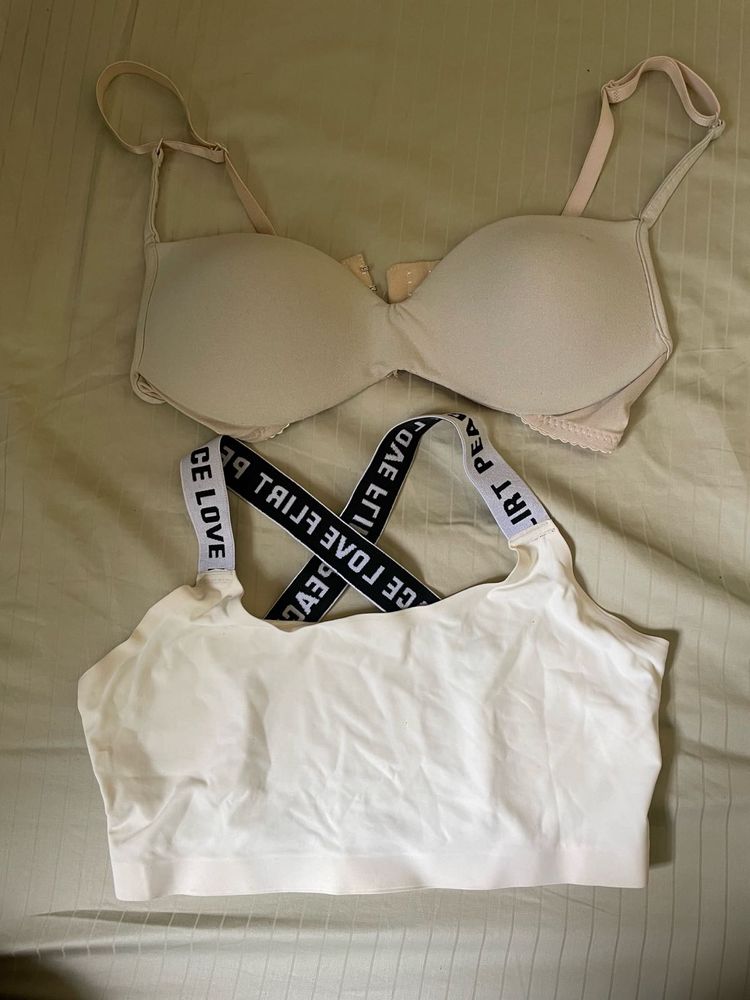 Comfortable seemles Bra and padded Sports