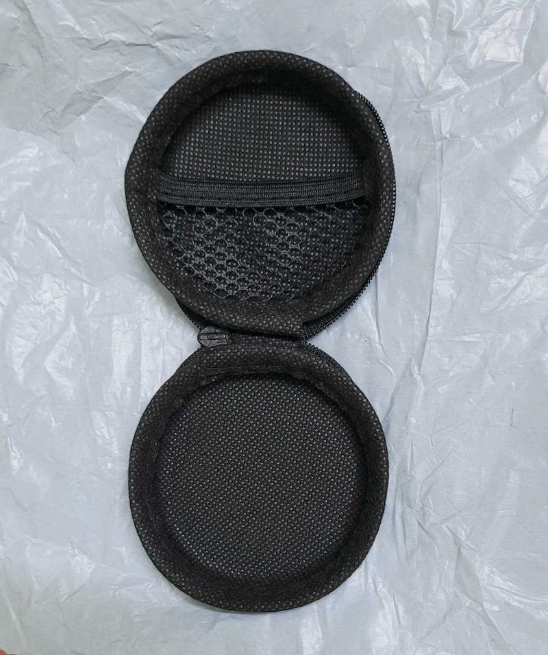 Multi-Case Pouch