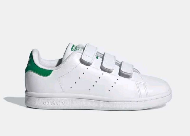 Stylish Adidas Stan Smith Sneakers