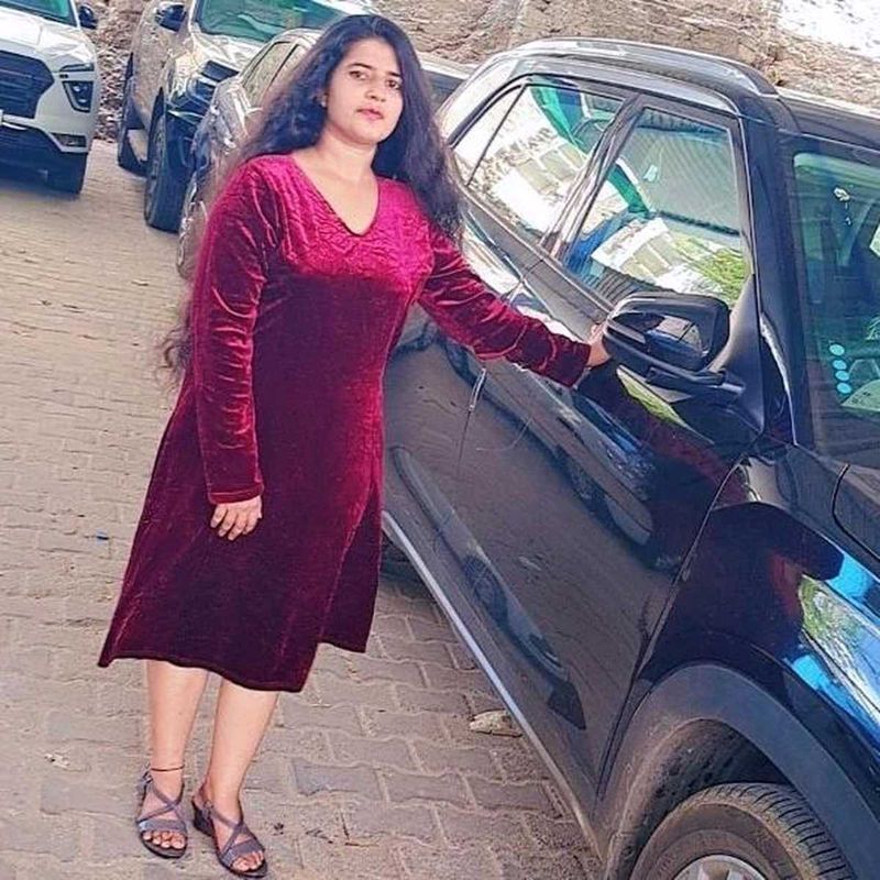Maroon Velvet Midi Dress