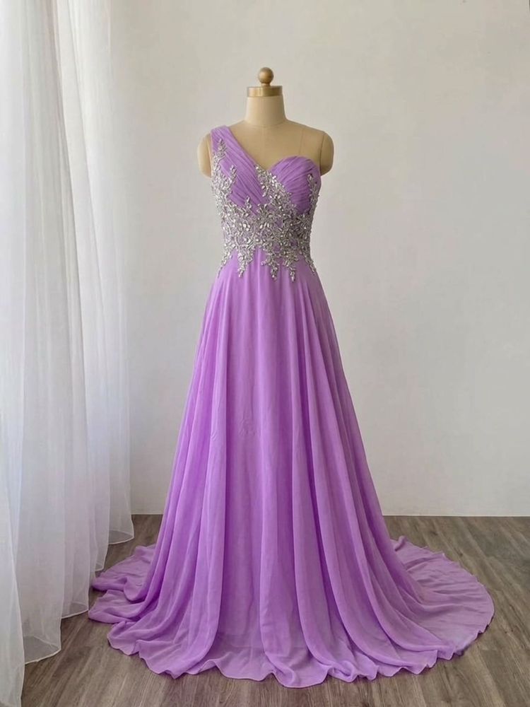 Stunning Lavender One-Shoulder Gown