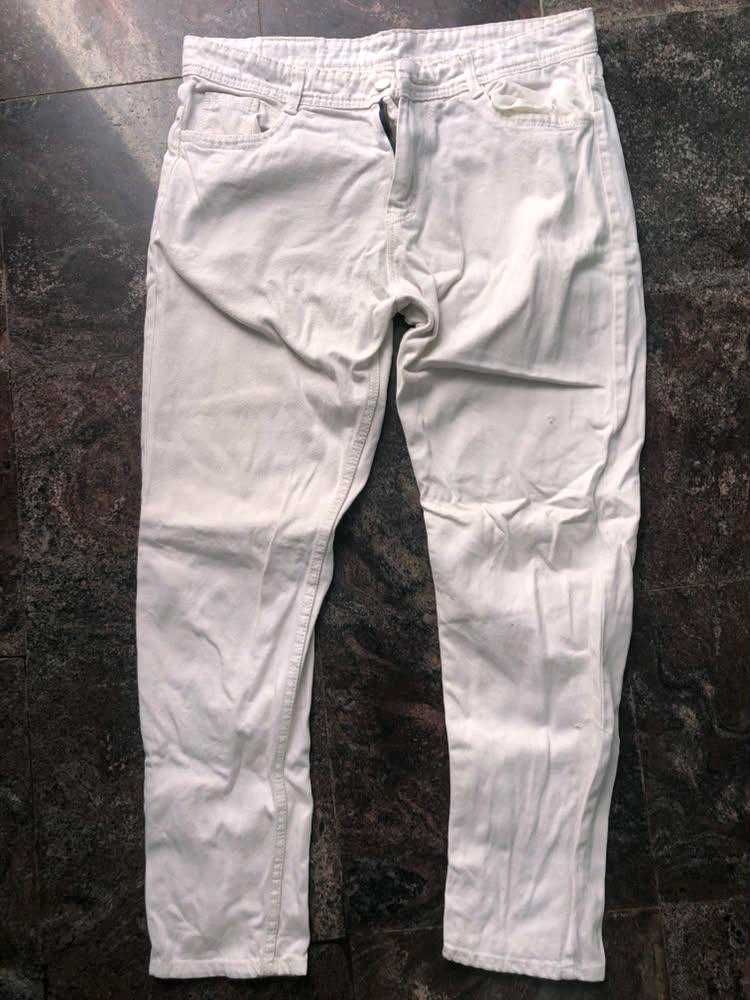 Light Wash Denim Jeans