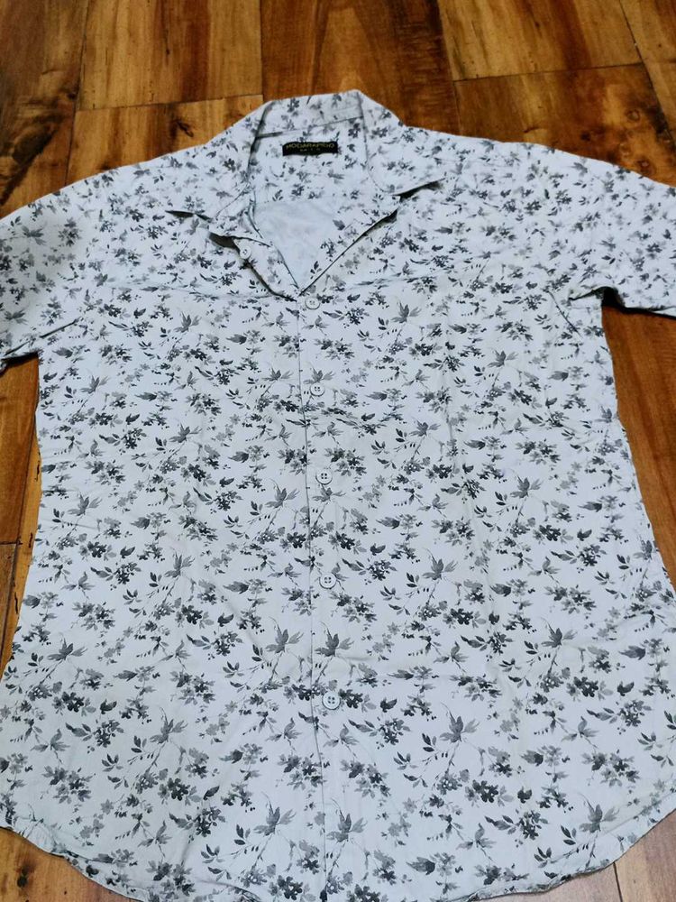 Men's Floral Print Short Sleeve Shirt