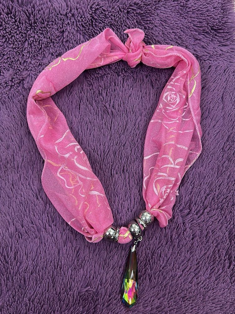 Chic Pink Scarf with Rose Print &amp; Charm