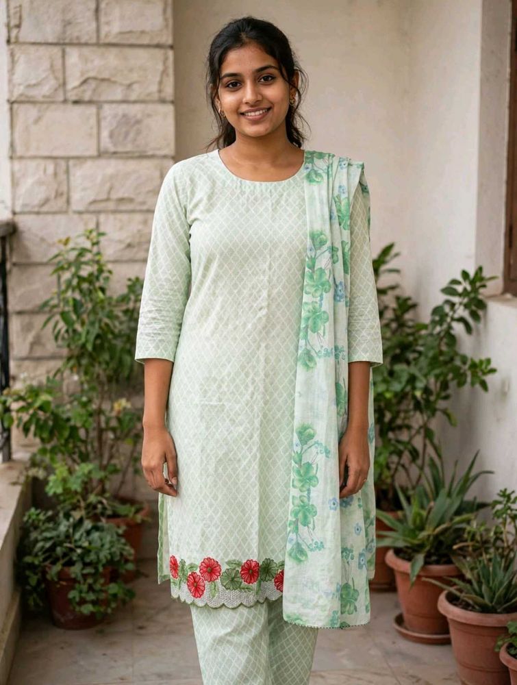 Light Green Floral Kurta Set