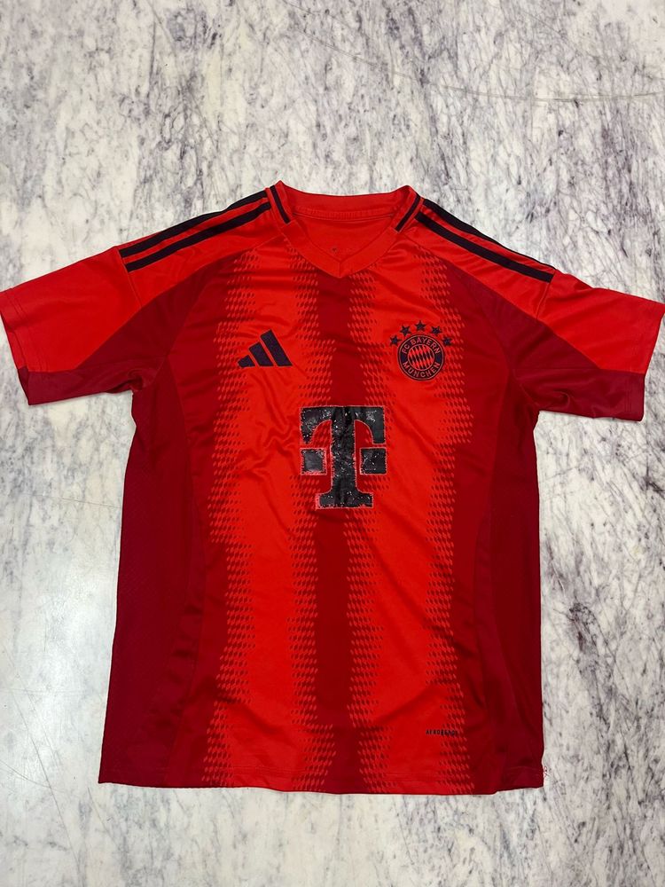 Bayern Munich Red Football Jersey
