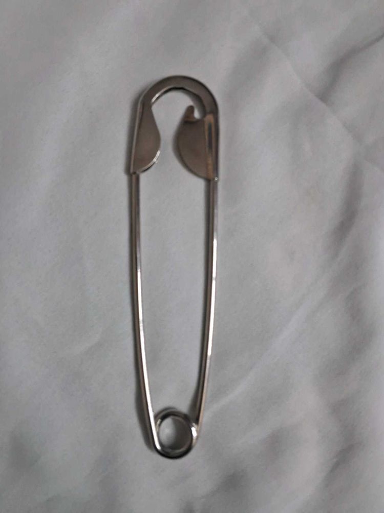 Classic Giant Safety Pin Claw Clip