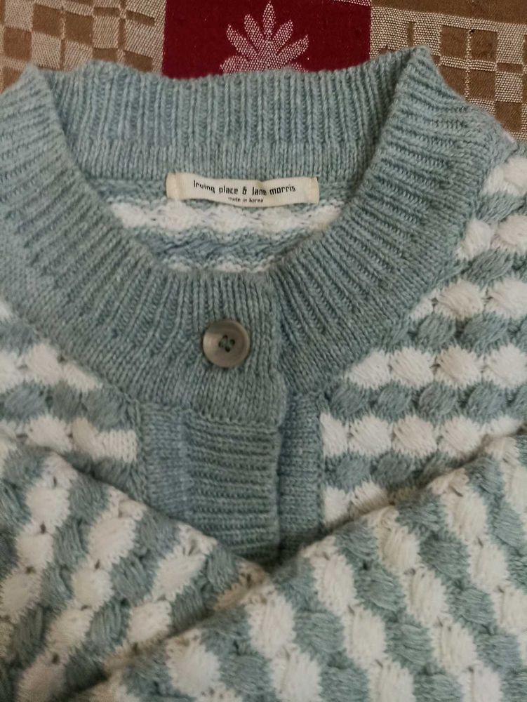 Light Blue &amp; White Patterned Cardigan bundle