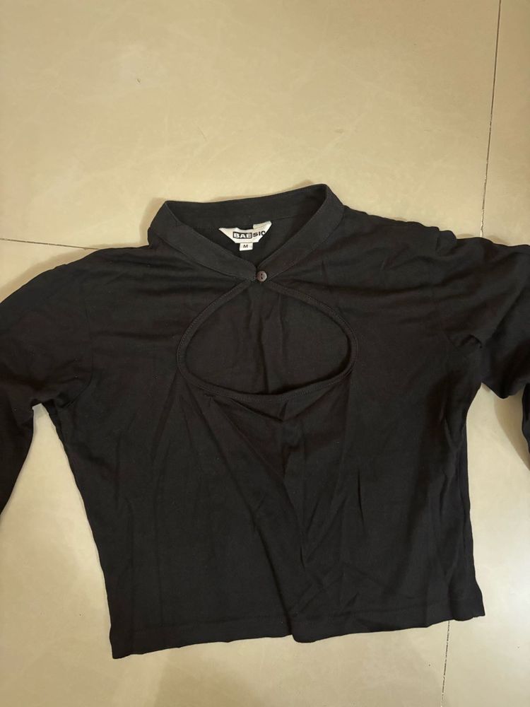 Stylish Black Cutout Long Sleeve Top