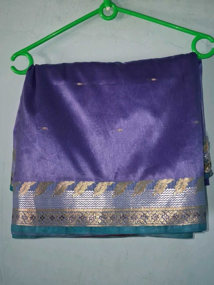 Elegant Purple Saree with Golden Border