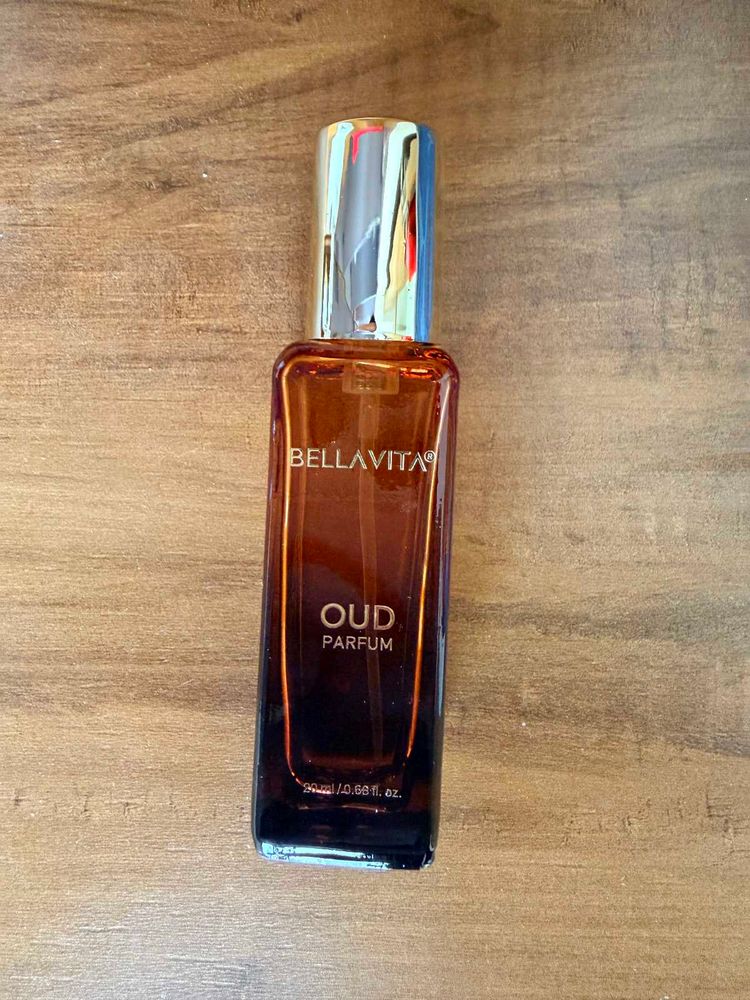 Bellavita OUD perfume.