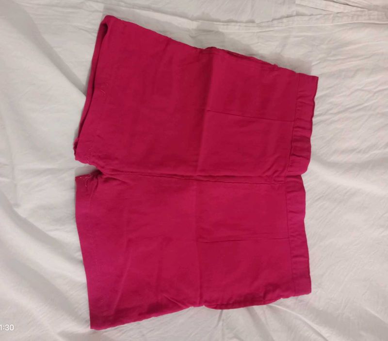 Pink and black Shorts combo offer