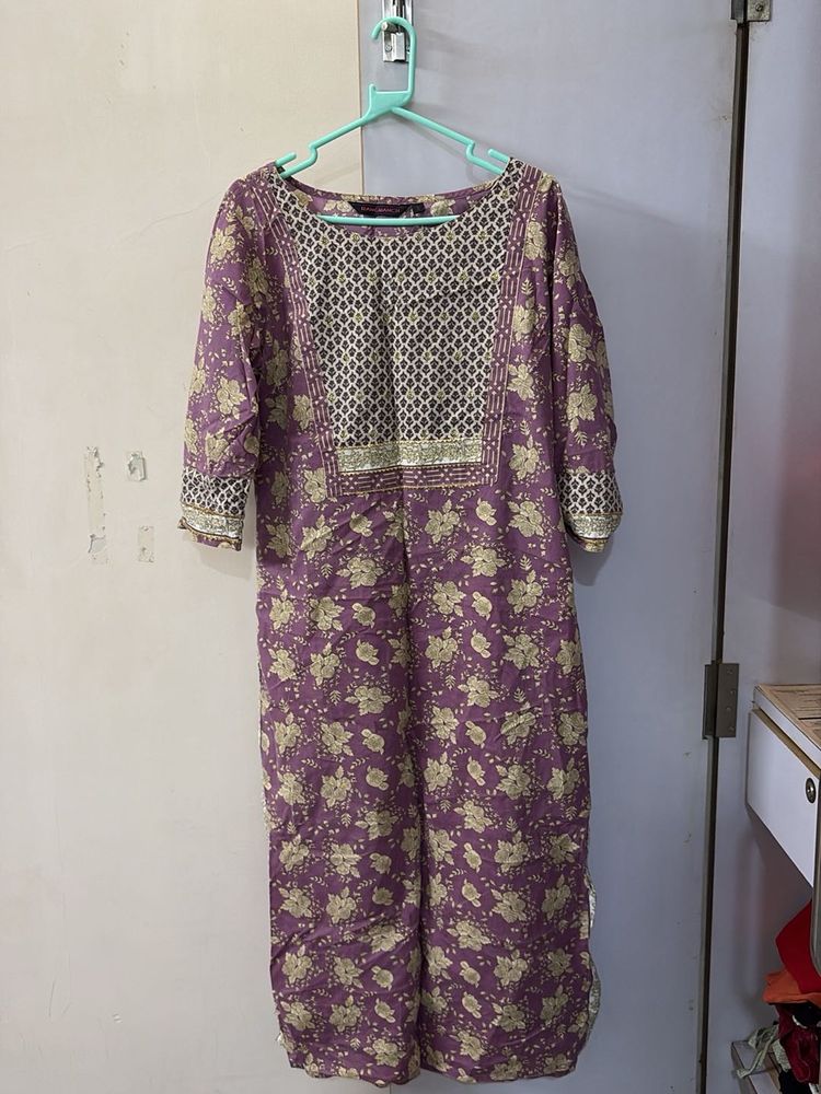 Beautiful Floral Print Kurta