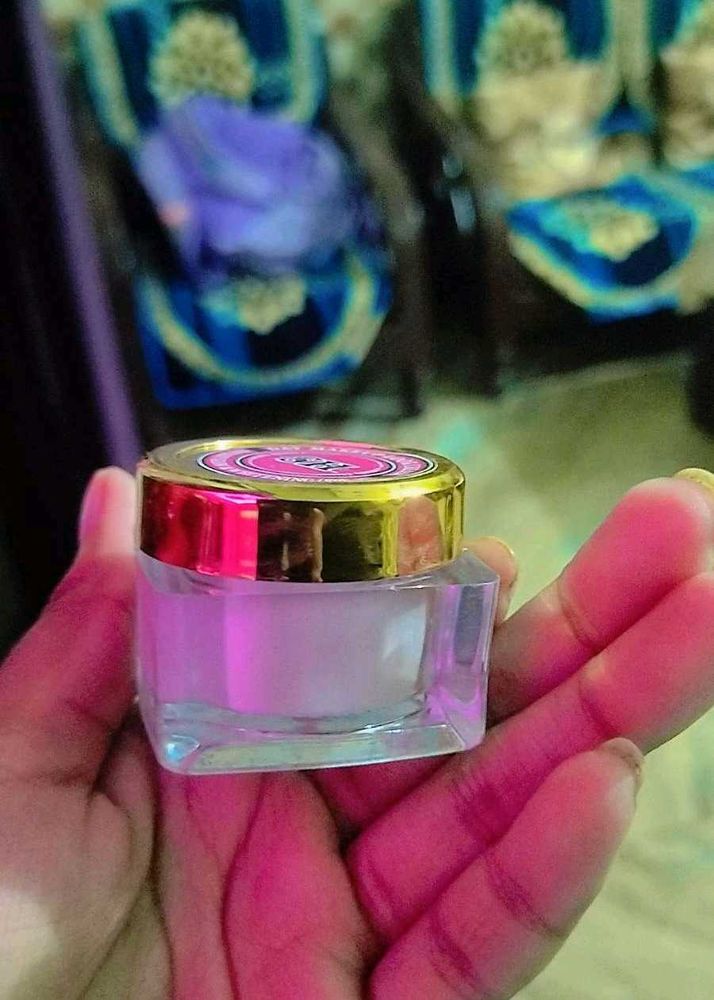 day makeup look cream
