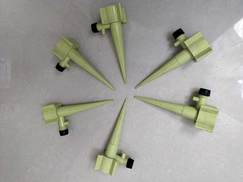 Gardening Water Spikes