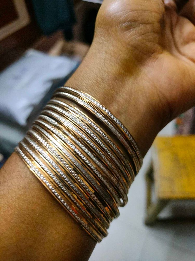 Women Silver Shade Bangles