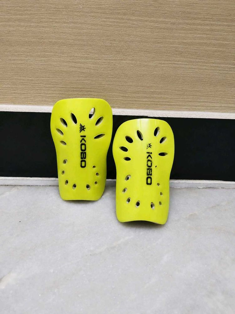 Kobo Shin Guards
