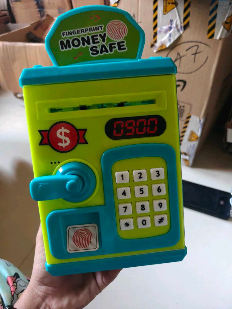 Fingerprint Money Safe Piggy Bank