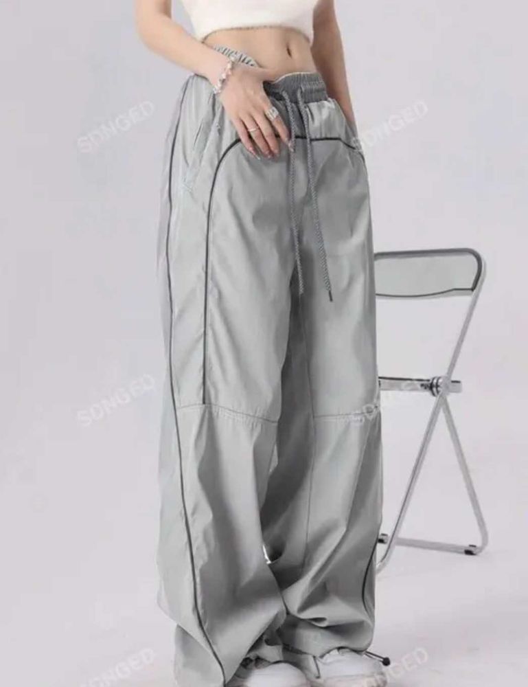 Oversized Grey Cargo Pants
