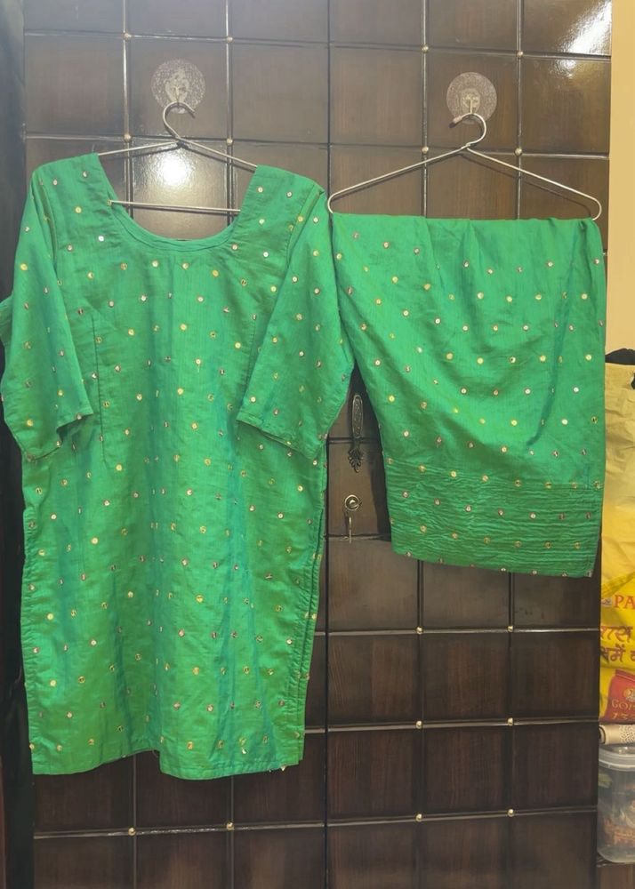 Green Kurta Set with Embellishments
