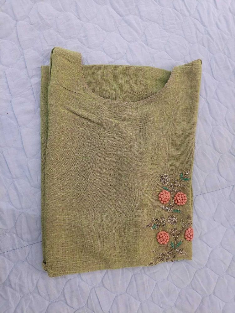 Elegant Embroidered Kurta