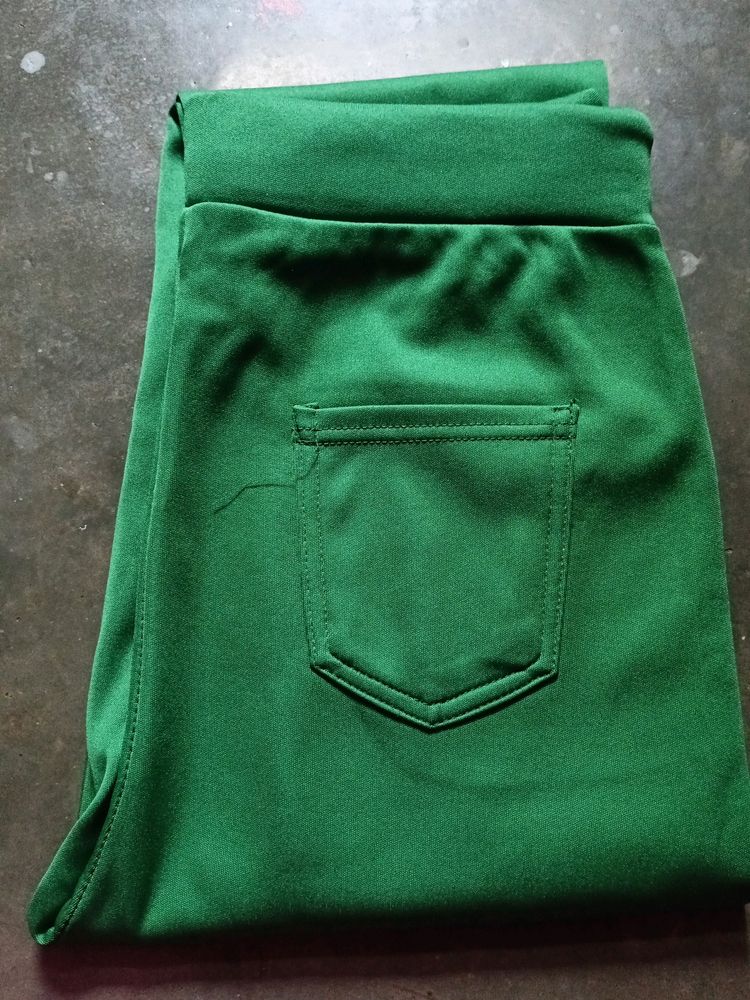 Green 💚 Jeggings