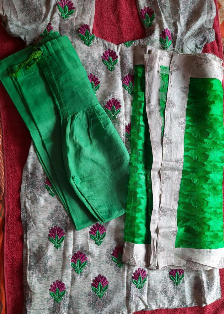 3 piece embroidered suit,green salwar &amp; dupatta