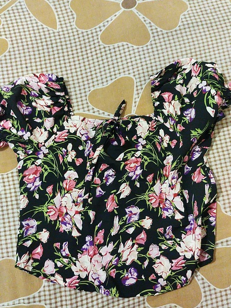 Floral Print Off-Shoulder Top