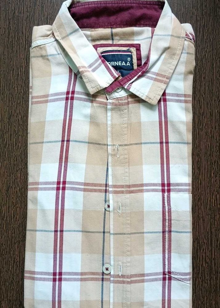 Corneaa men's checked casual shirt
